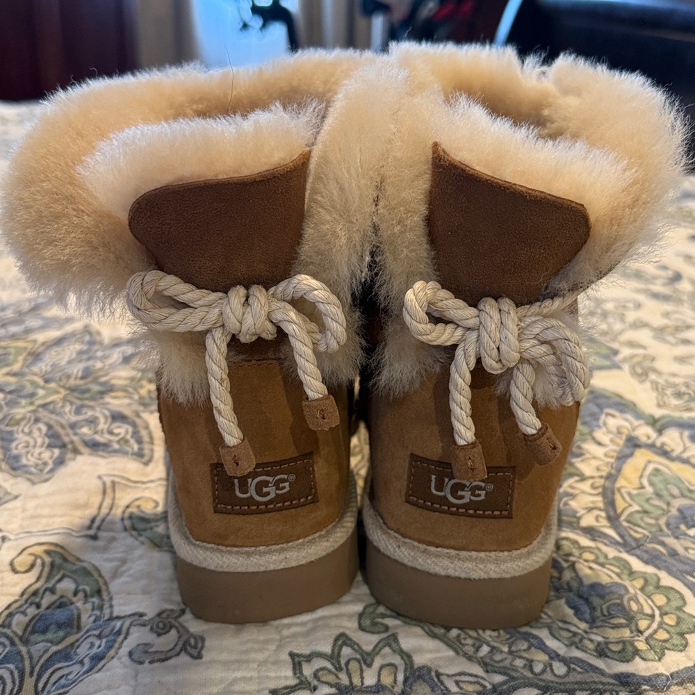 UGG Tan womens Boots with Cream Lining-8